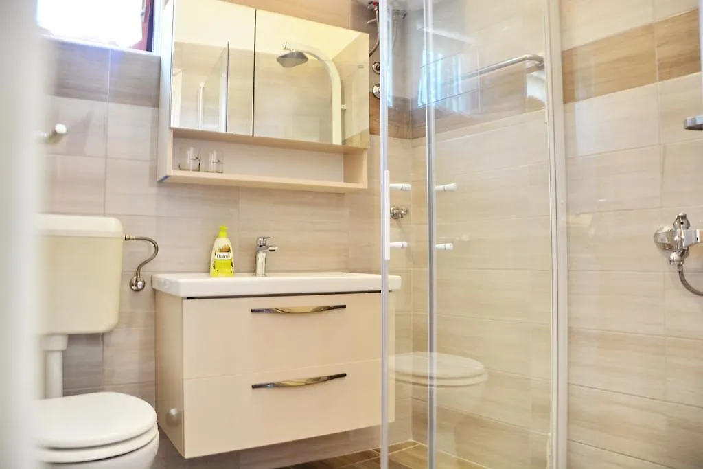 Apartman Kister Petrčane Apartamento